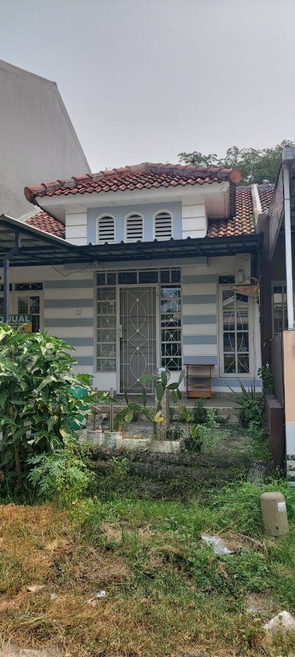 Rumah Dijual di Cluster Taman Simpruk Lippo Cikarang 